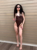 COSTUME INTERO