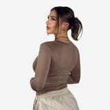 MAGLIA ADERENTE BOTTONI ESSENTIAL