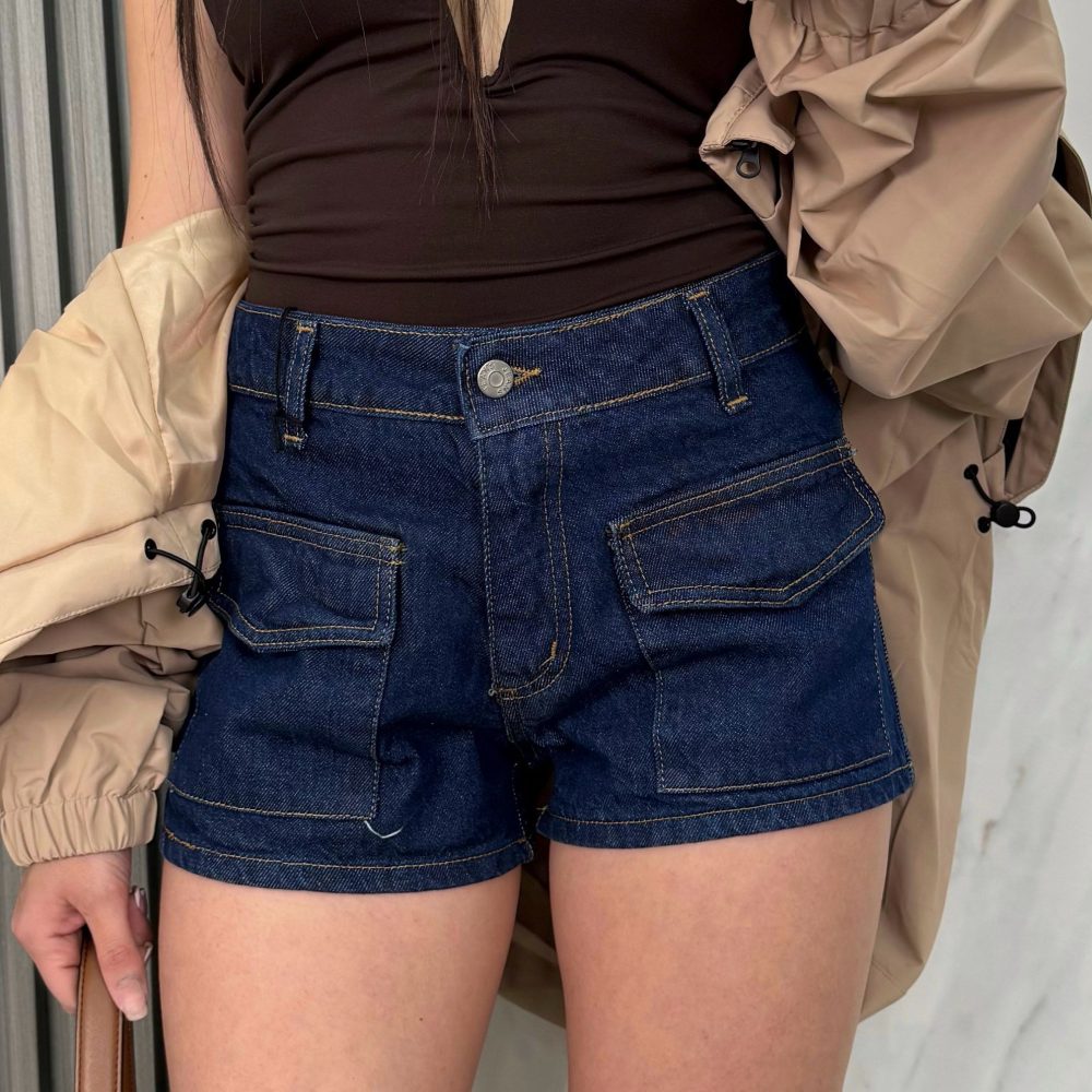DENIM UTILITY CHIC SHORTS - immagine 2