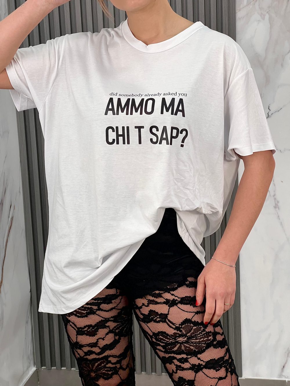 T-SHIRT
