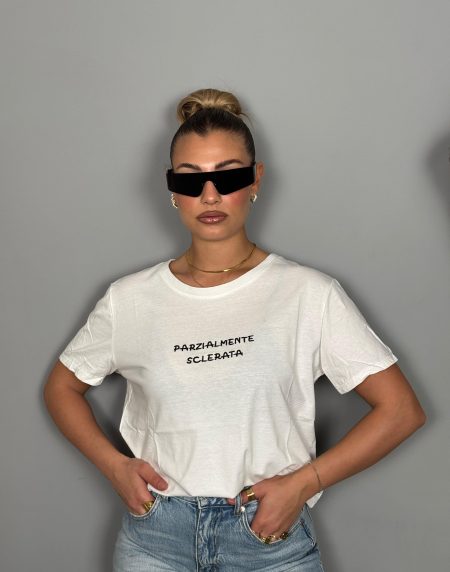 T-SHIRT parzialmente sclerata