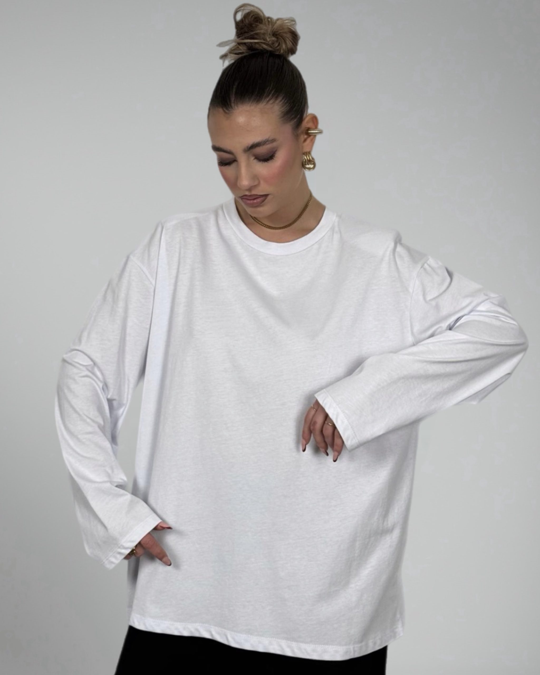 T-SHIRT OVERSIZE ESSENTIAL BIANCO - immagine 3